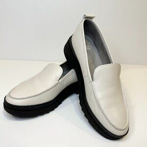 Eileen Fisher Fact Lug-sole Loafer Soy Leather 9M Chunky